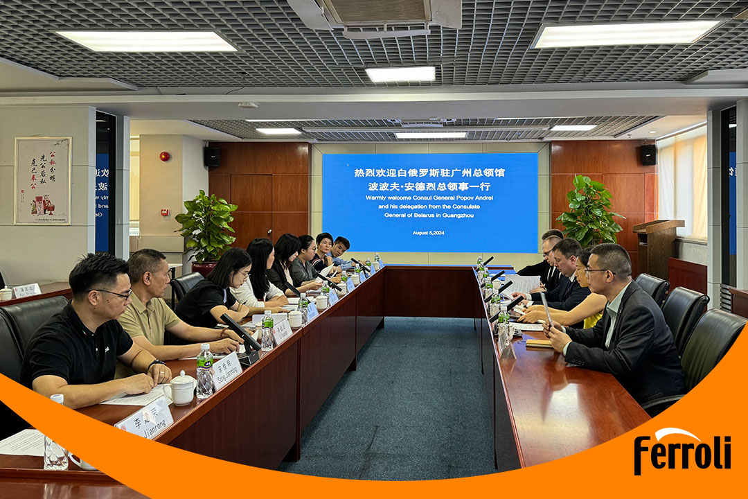 南宫电子游戏受邀与白俄罗斯驻昭通总领事一行发展座谈互换